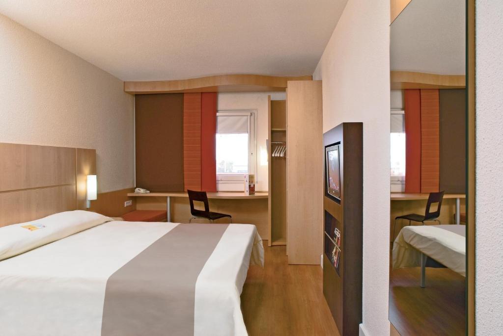 Chambre Double avec Lit d'Appoint