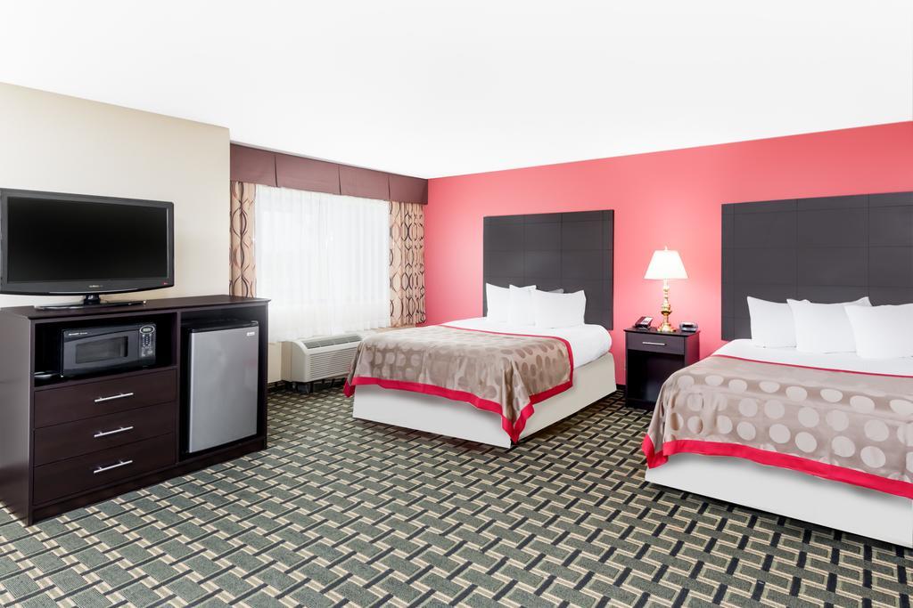 Studio Suite with Two Double Beds - Non-Smoking