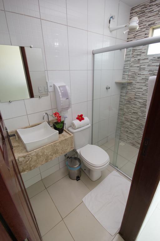 Family Room,1557736225:JPEG