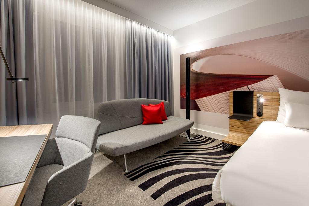 Chambre Lit Queen-Size Supérieure avec Canapé