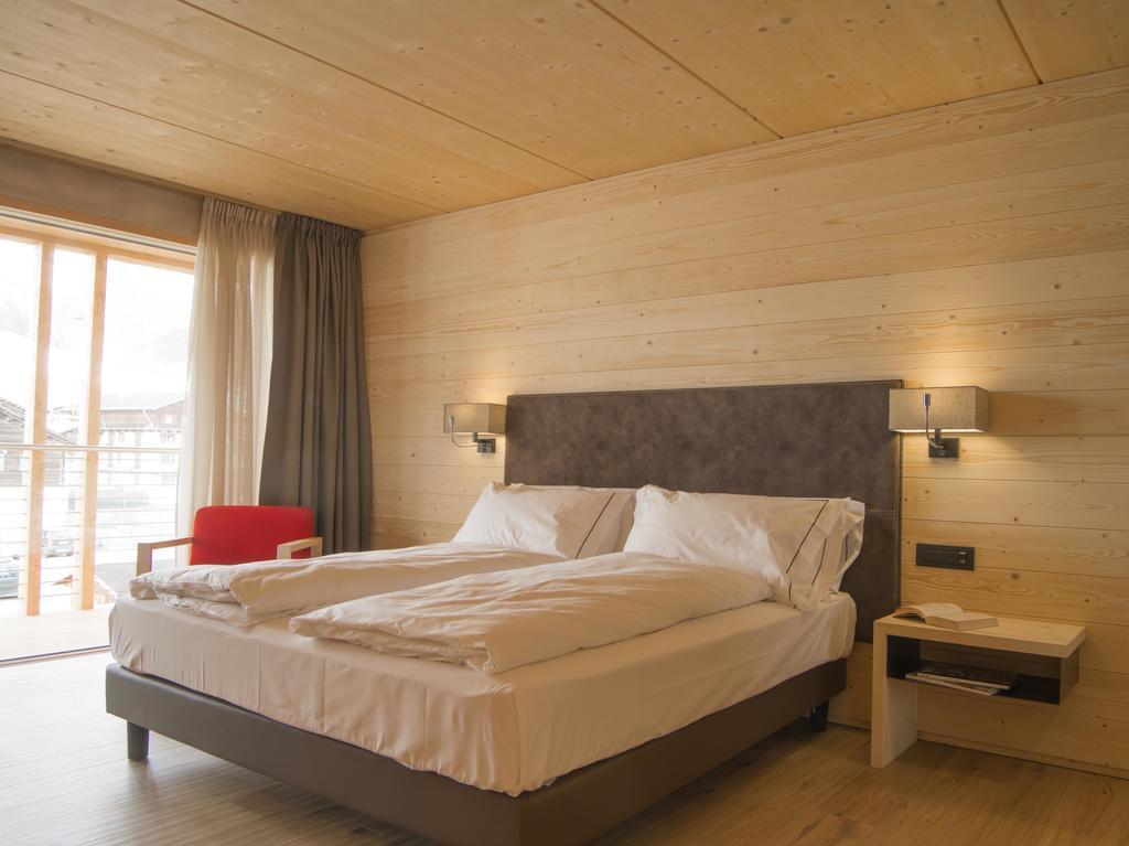 Deluxe Dreibettzimmer