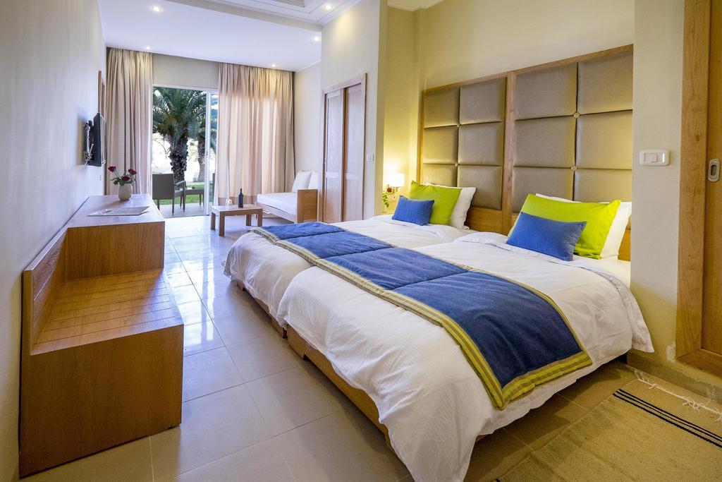 Chambre Double - Vue sur Jardin