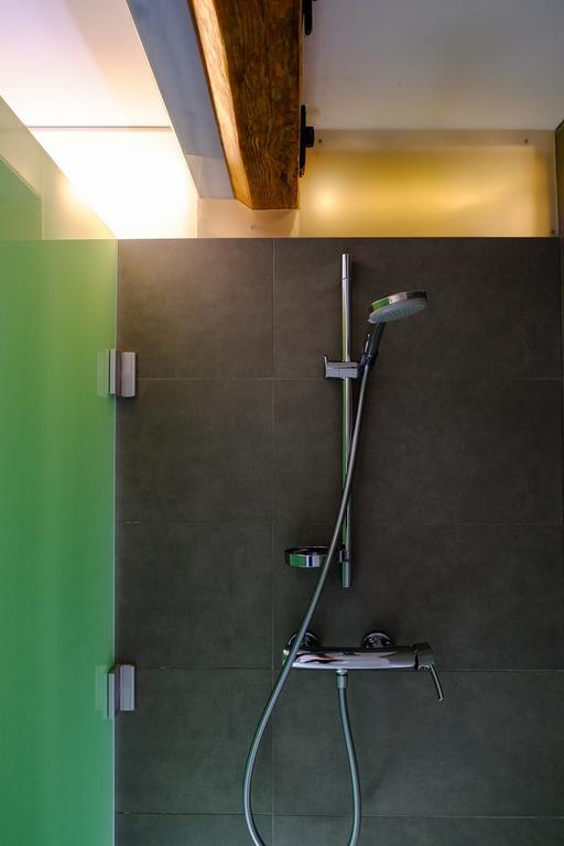 Vierpersoonskamer met Eigen Badkamer