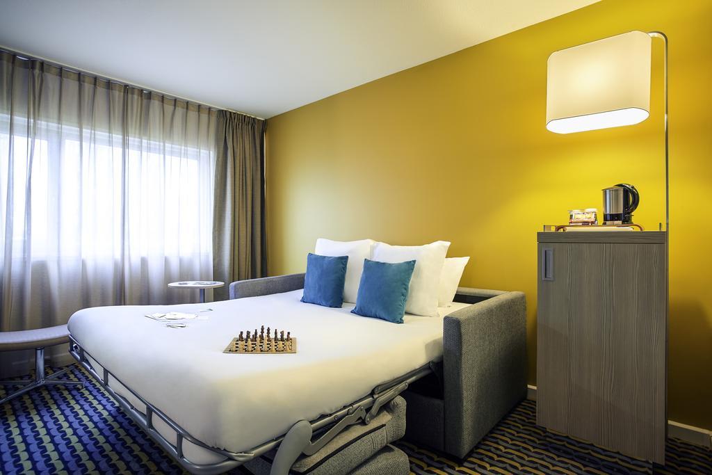 Suite Junior avec 1 Lit Double et 1 Canapé-Lit
