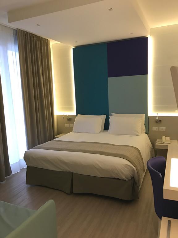 Superior Double or Twin Room with access to the Beach,379445497:JPEG
