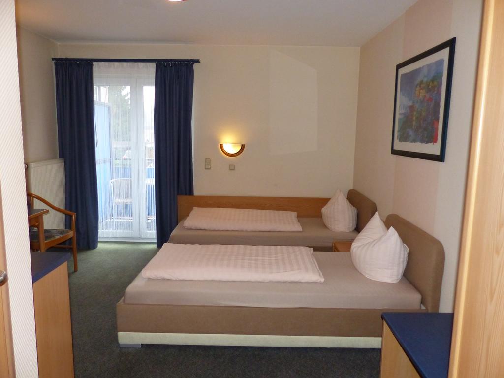 Standard Zweibettzimmer