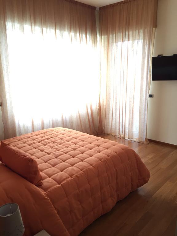 Appartement met Terras en Uitzicht op het Meer