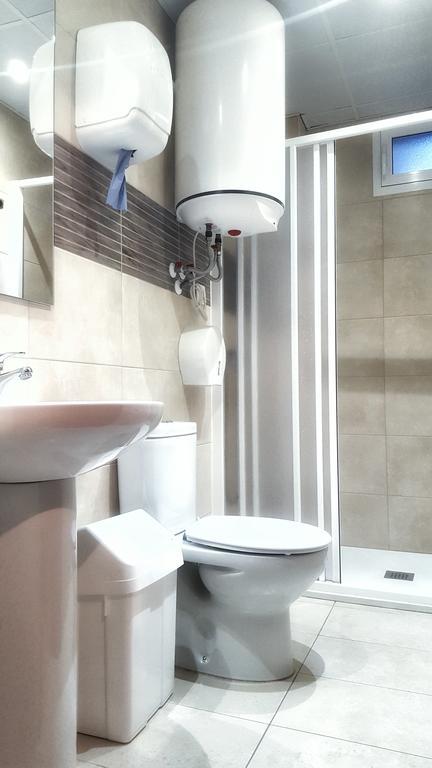 Habitación Doble Económica con baño compartido