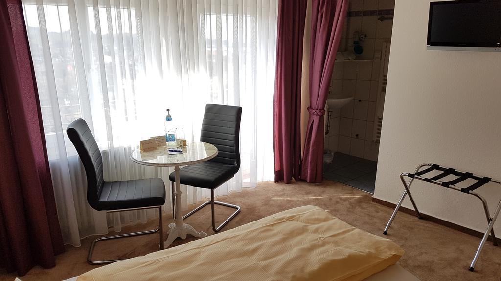 Standard Doppelzimmer mit Balkon
