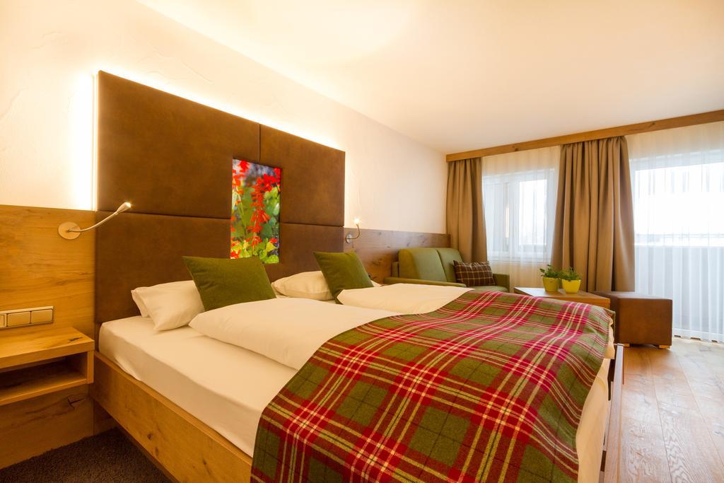 Standard Double Room with Balcony,1007737849:JPEG