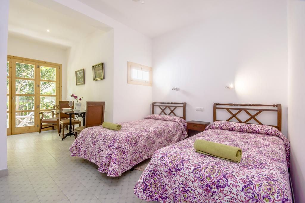 Apartamento de 1 dormitorio con balcón