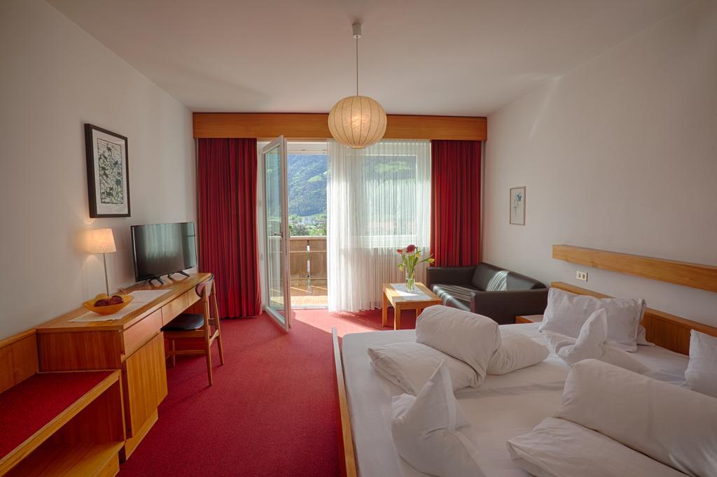 Classic Doppelzimmer mit Balkon