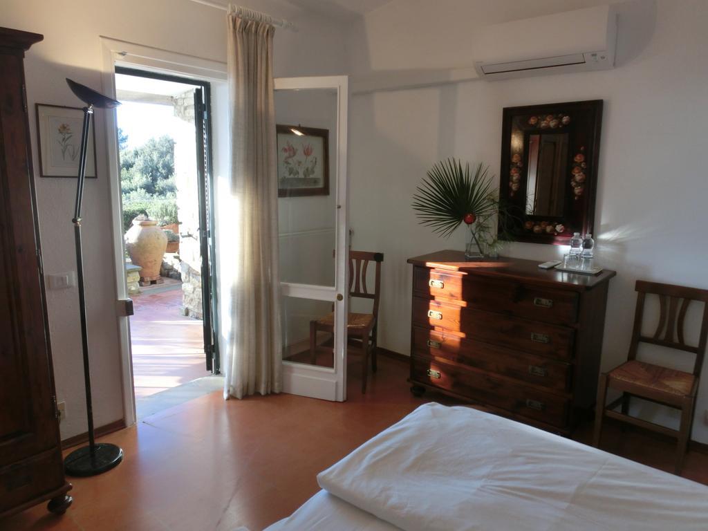 Camera Familiare con Vista Mare