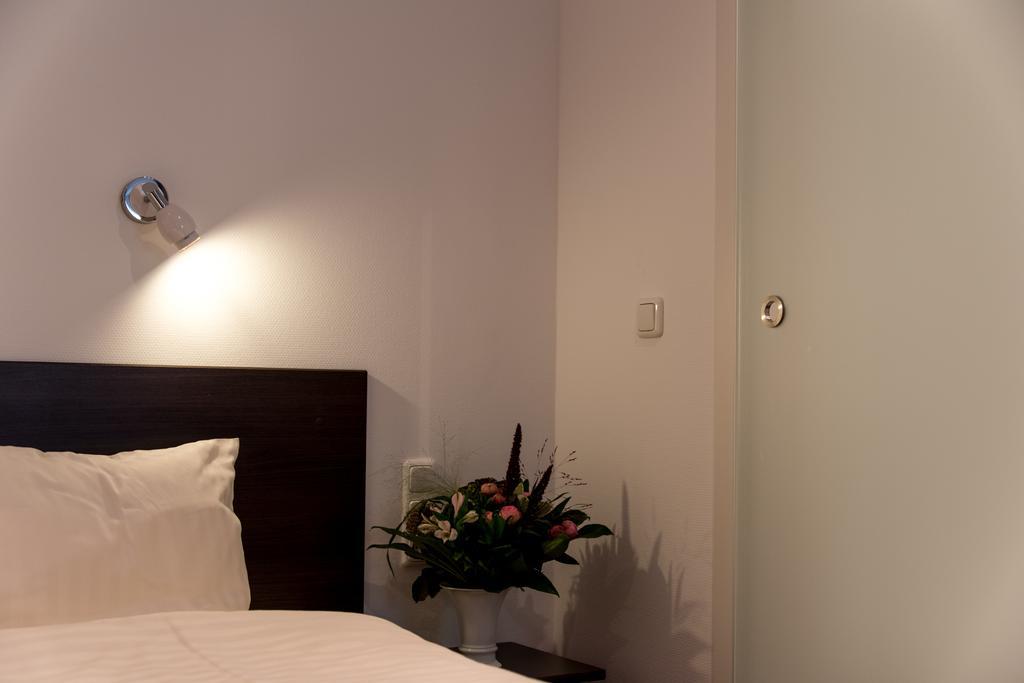 Double Room,63067657:JPEG