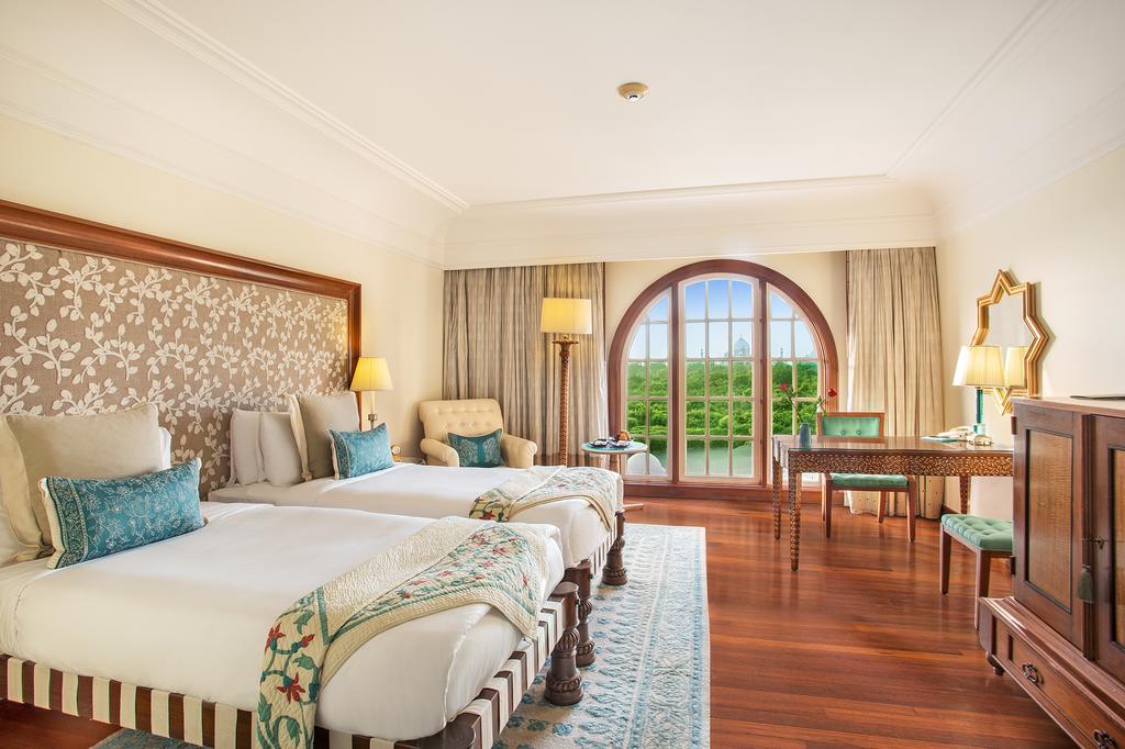 Habitación Premier con vistas al Taj Mahal (2 camas individuales)