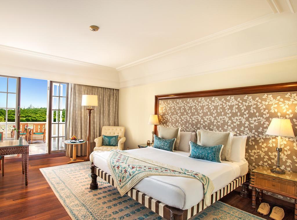 Habitación Premier con balcón y vistas al Taj Mahal