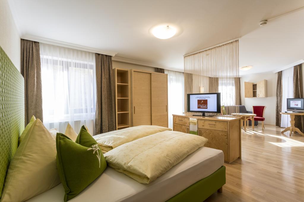 Deluxe Tweepersoonskamer met Balkon