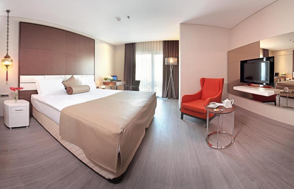 Superior Double or Twin Room with Free Shuttle to Taksim