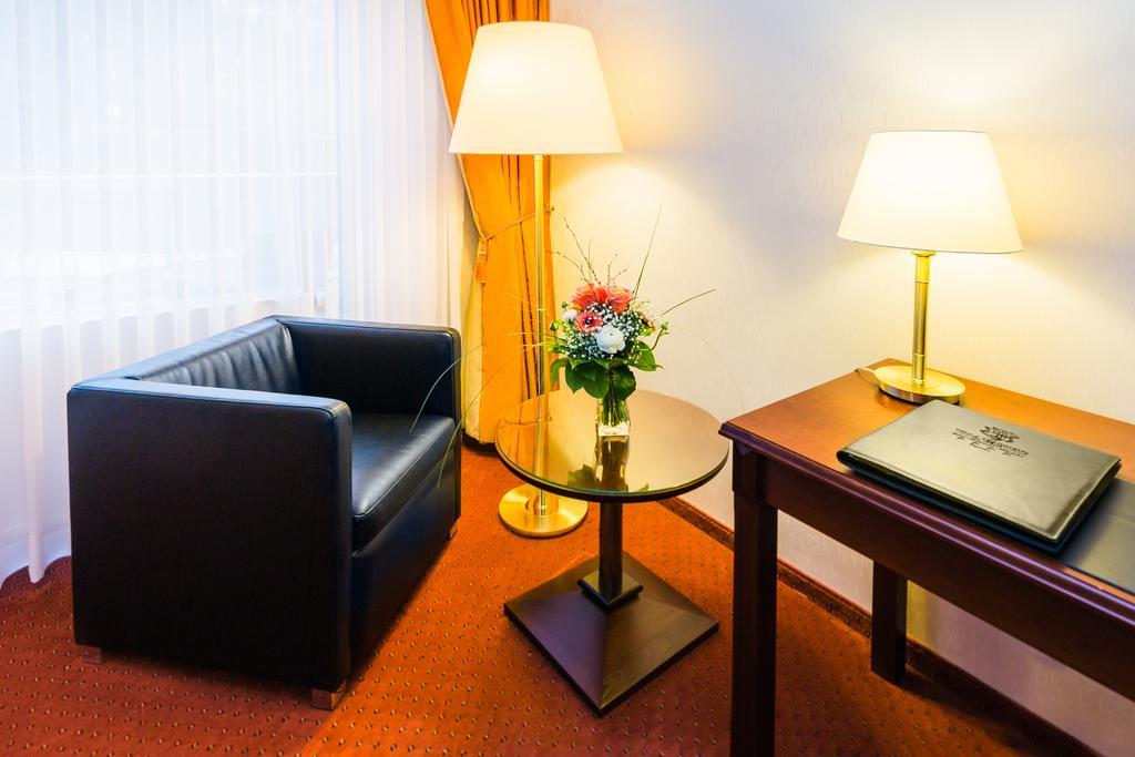 Doppelzimmer mit Balkon