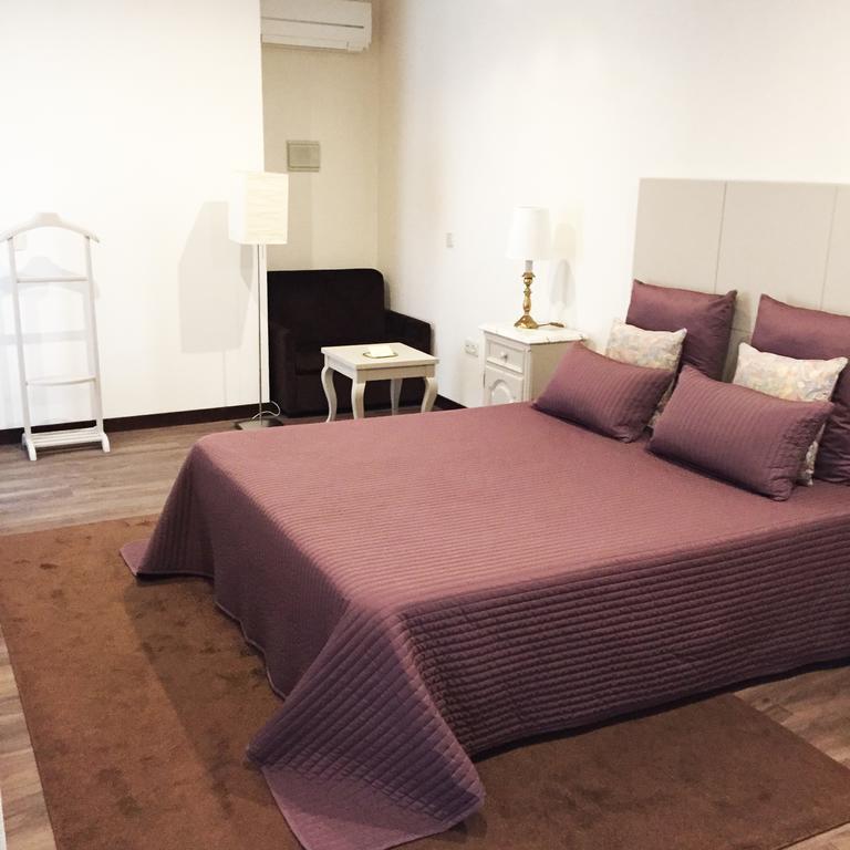 Quarto Duplo