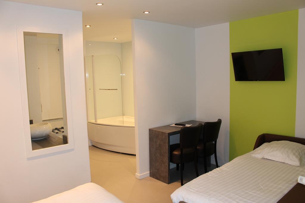 Chambre Triple - Vue sur Sancy