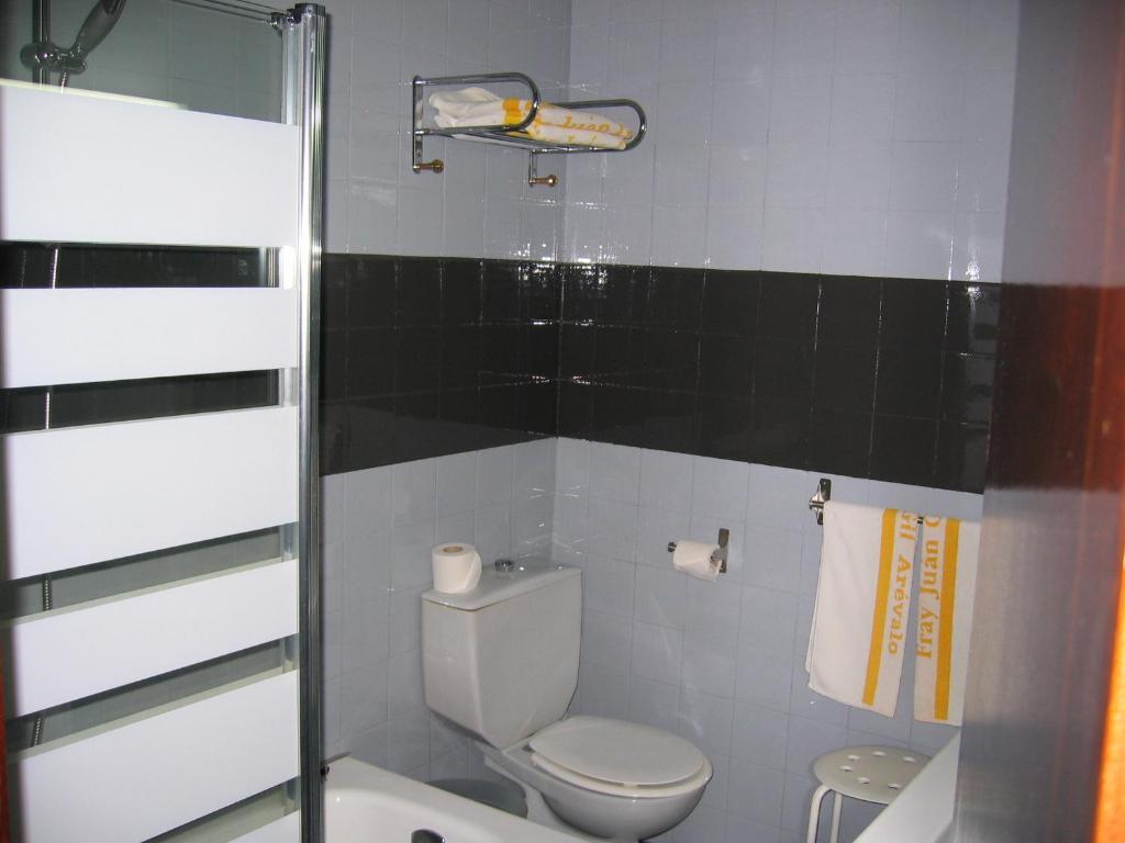 Twin Room,909516121:JPEG