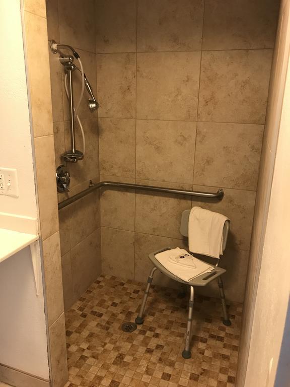 Quadruple Room - Disability Access - Roll in Shower