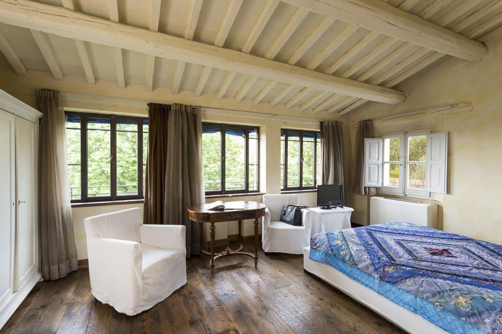 Suite Pavone