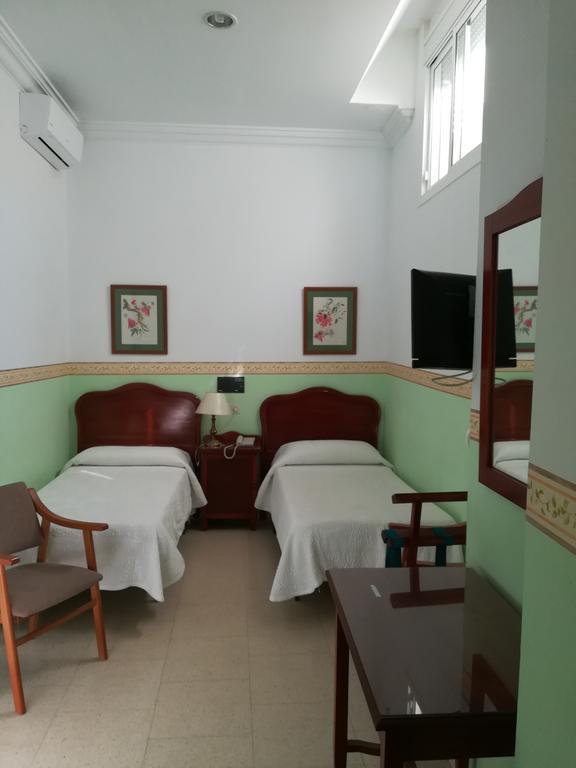 Chambre Double ou Lits Jumeaux Économique