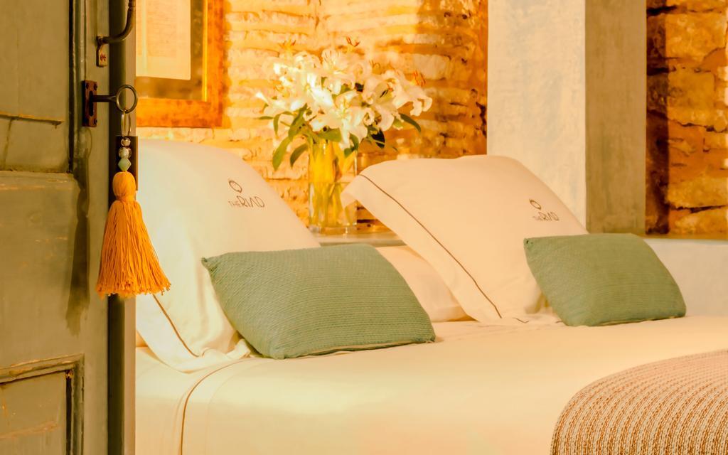 Classic Double Room,1588235275:JPEG