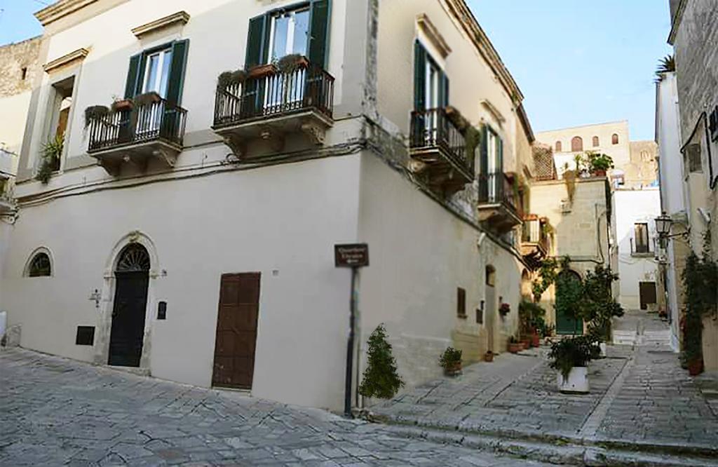Camera Deluxe Matrimoniale/Doppia con Letti Singoli con Balcone