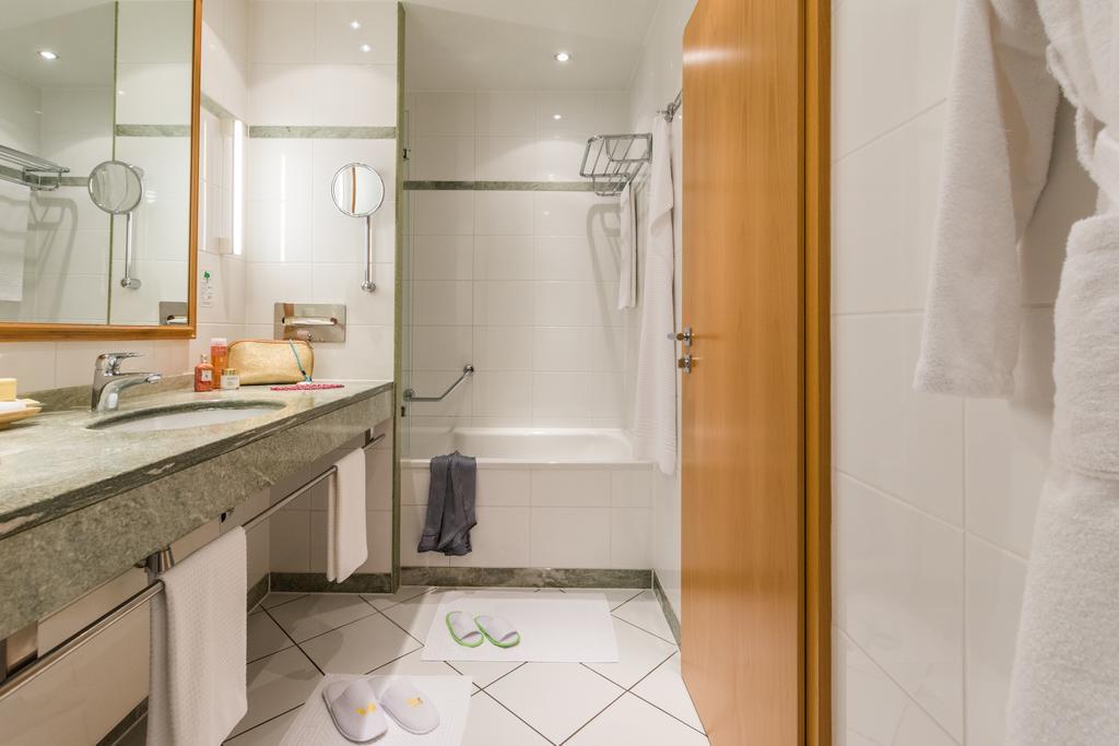Double Room,1746908953:JPEG