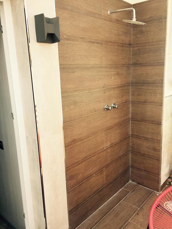 King Suite with Spa Bath,405226467:JPEG