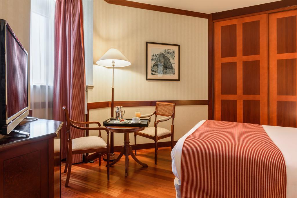 Suite Júnior