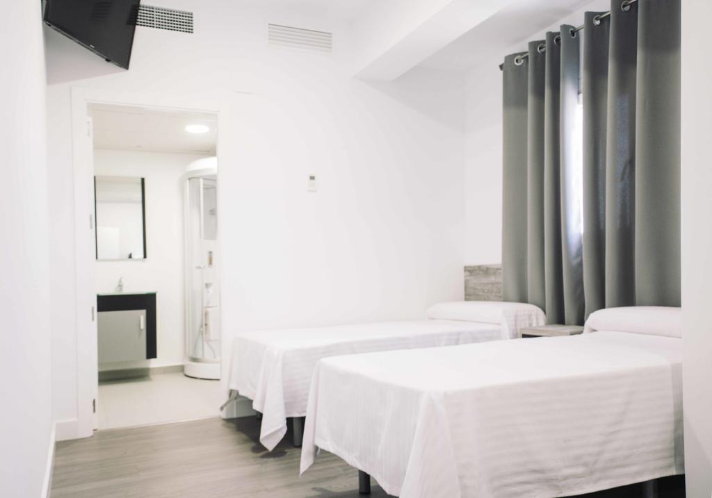 Deluxe Double Room with Terrace,913897354:JPEG