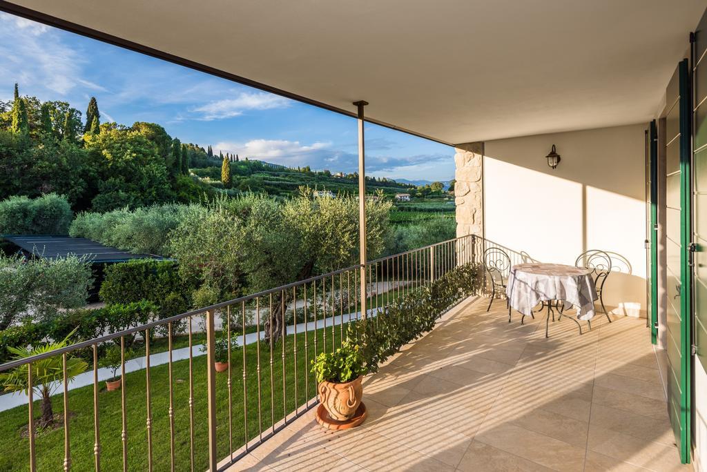 Camera Matrimoniale con Balcone