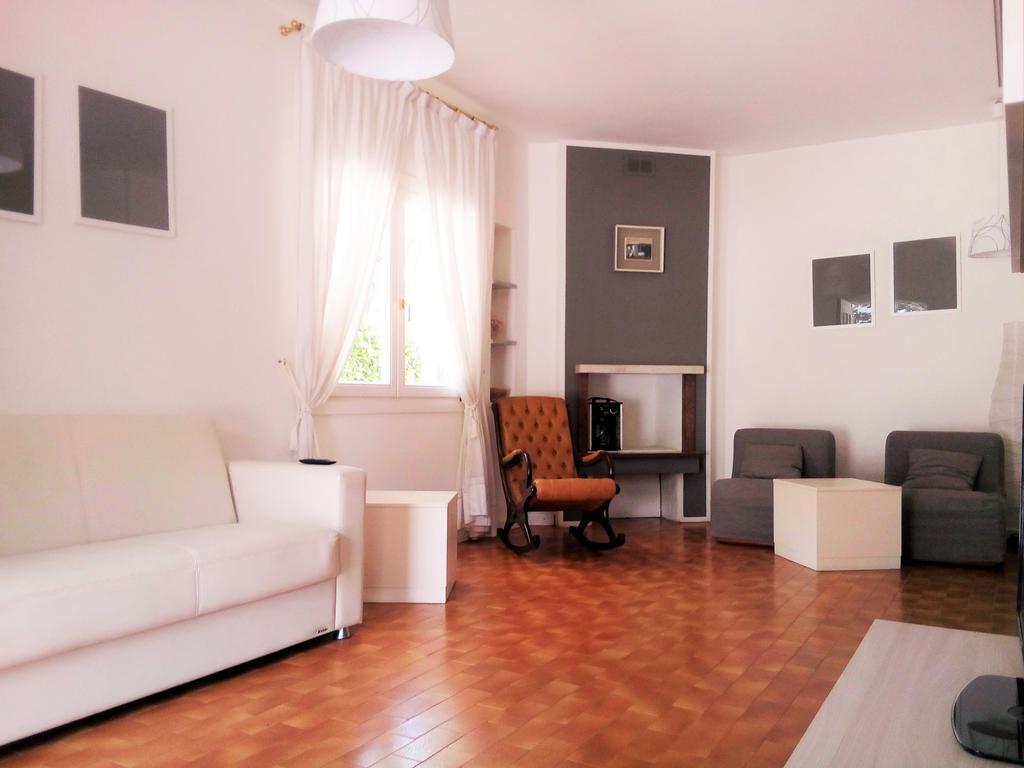 Villa con 3 Camere da Letto