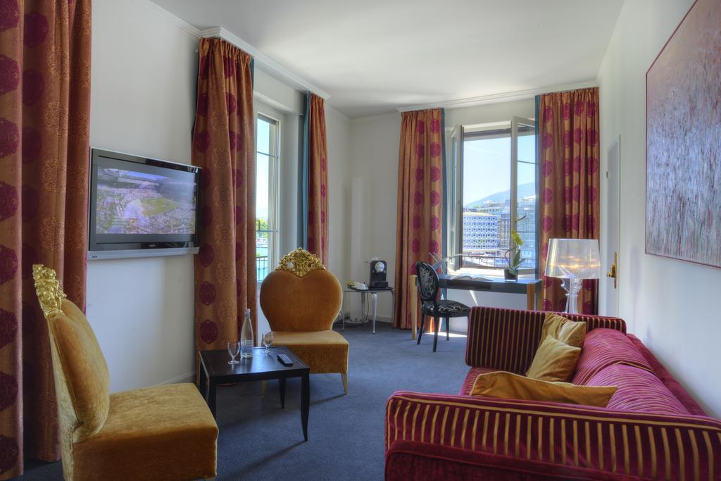 Suite Junior con vistas al lago