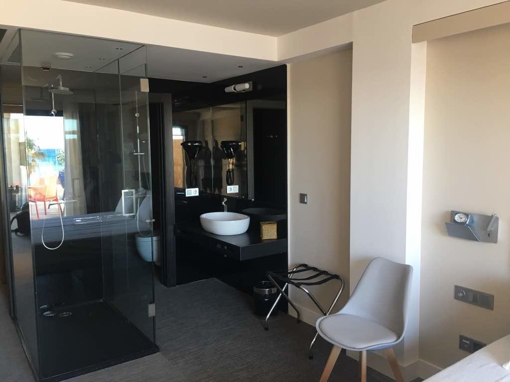 Habitación Doble con terraza y vistas al mar