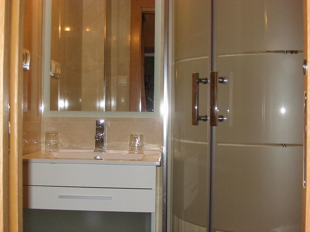 Habitación Individual con baño privado