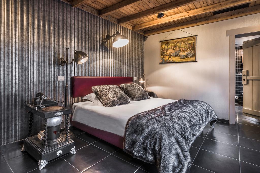 Deluxe Double Room with Whirlpool