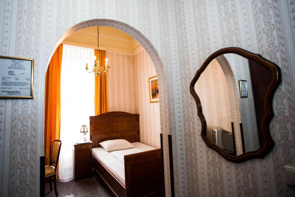 Quarto Individual