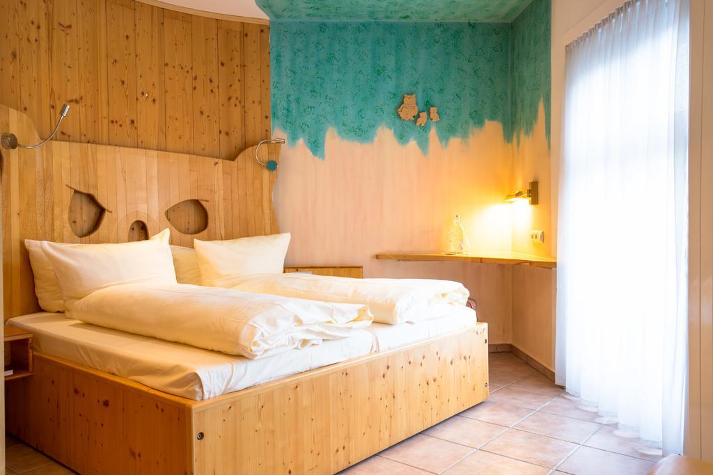 Deluxe Doppel-/Zweibettzimmer