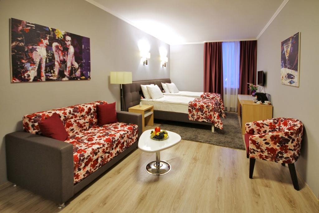 Deluxe Junior Suite