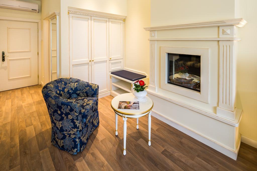 Deluxe Junior Suite