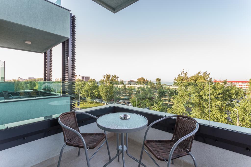 Superior Double or Twin Room with Street View and Balcony