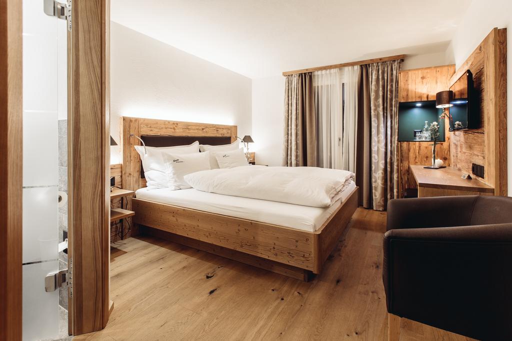 Doppelzimmer Südseite mit Balkon