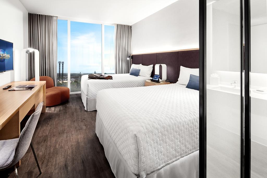 Chambre 2 Lits Queen-Size avec Vue (Entrée Anticipée au Parc Incluse)
