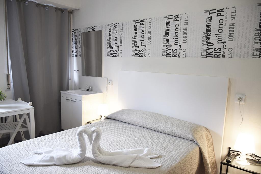 Double Room,695813679:JPEG