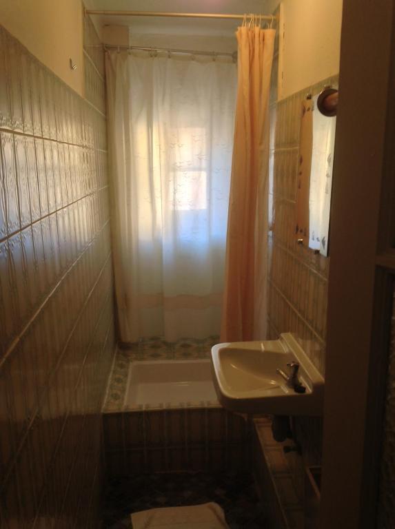 Chambre Double avec Salle de Bains Commune